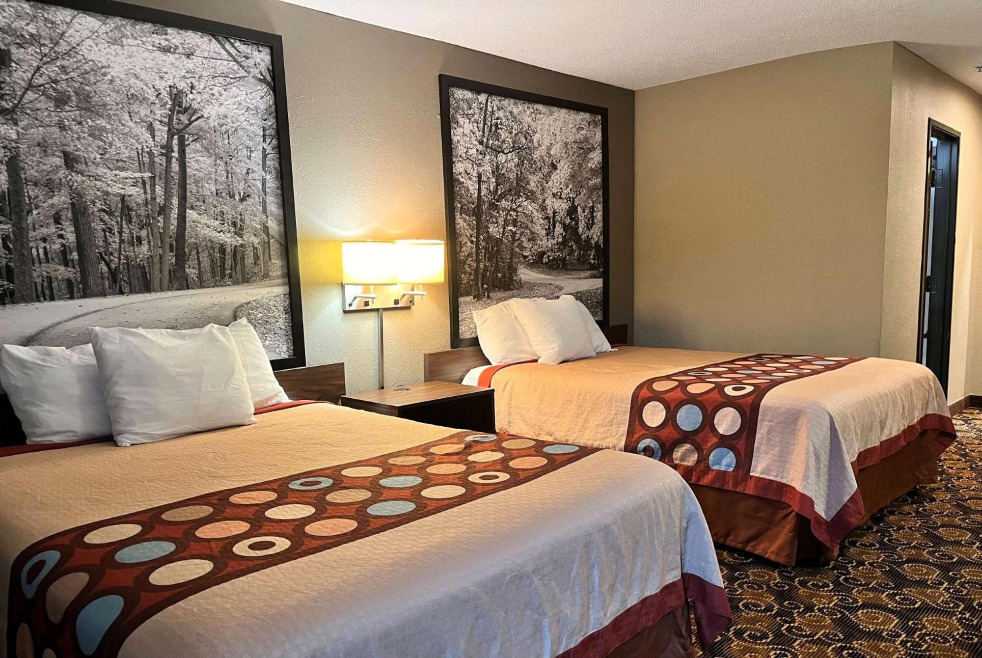 Super 8 by Wyndham Evansville North Stacer Eksteriør bilde