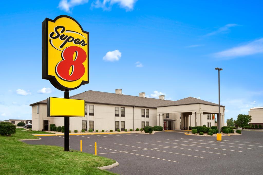 Super 8 by Wyndham Evansville North Stacer Eksteriør bilde
